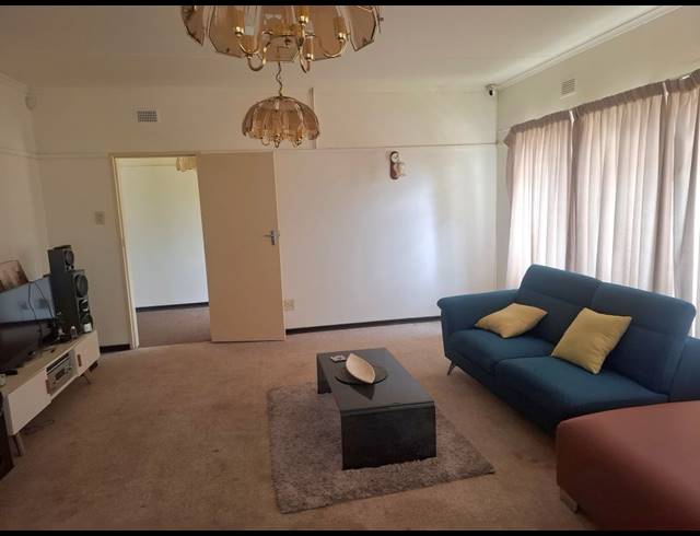 4 BEDROOM HOUSE FOR SALE IN GLEN HARVIE